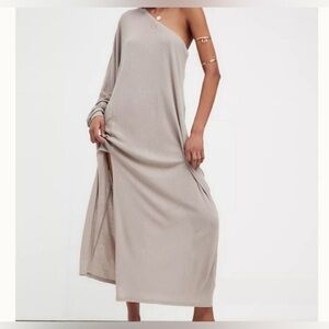 Free People Kara Ribbed One Shoulder MIDI Dress. Size M.  NWT. Taupe Color